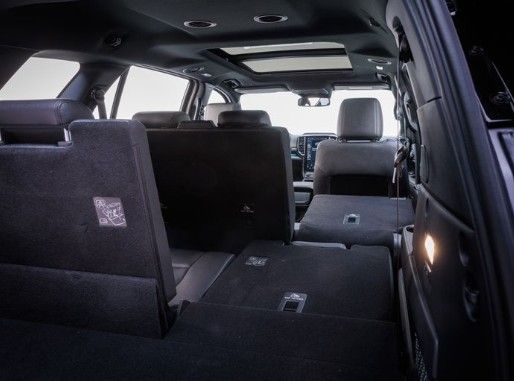 Asientos tercera fila plegables