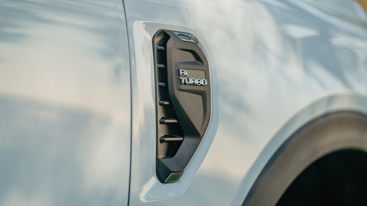 Motor 2.0L Bi-Turbo 210CV, 500Nm