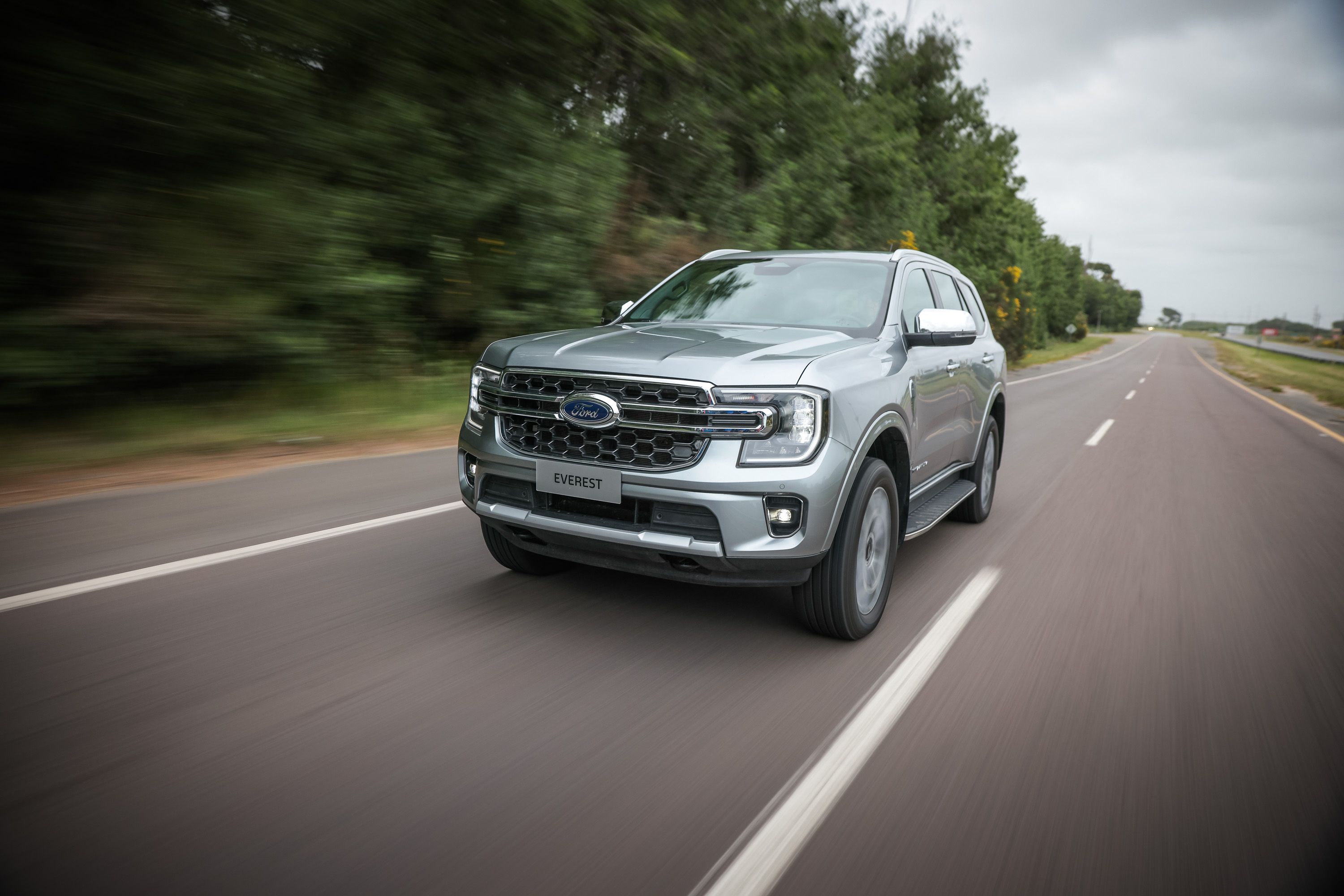 2.3L Naftero GTDi Ecoboost, potencia 300 CV y torque 446 Nm