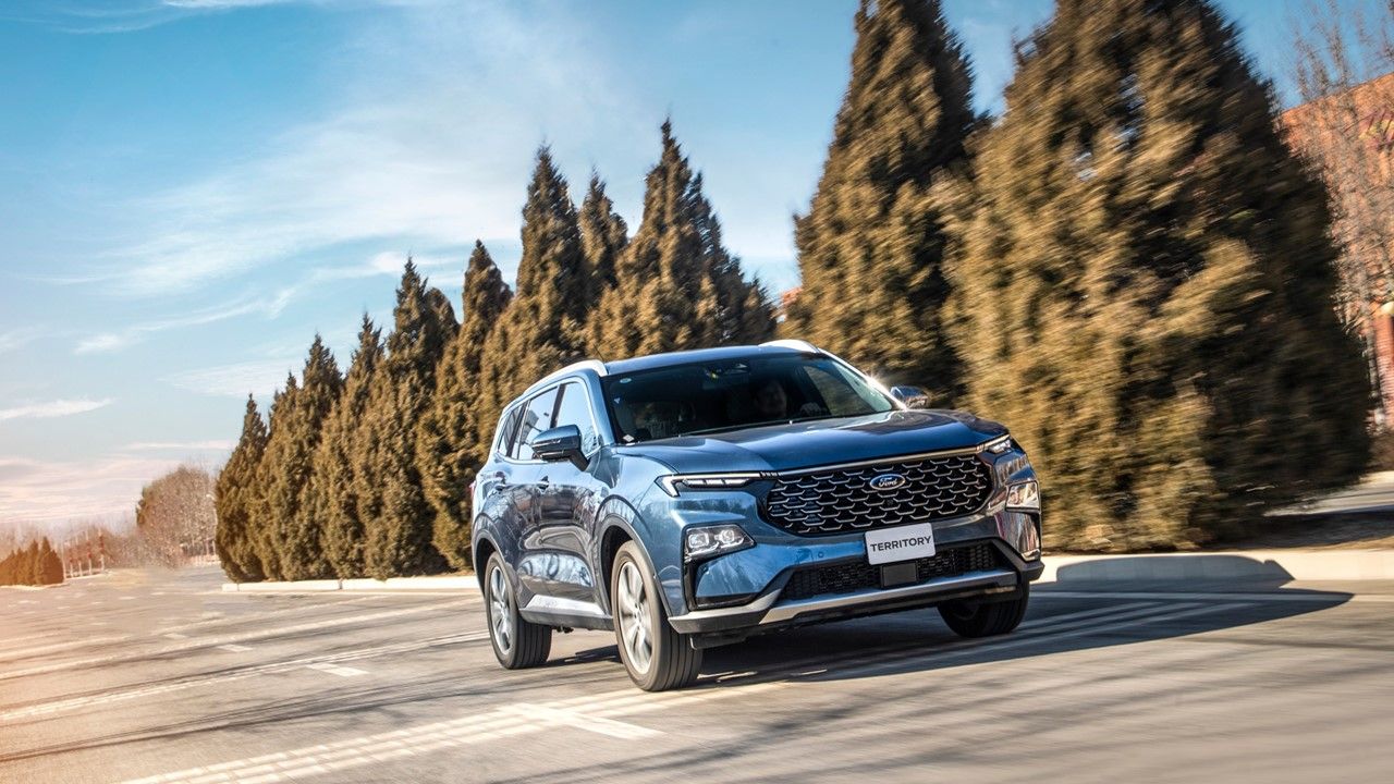 Control Electrónico de Estabilidad (ESC) con Control de Tracción (TCS)