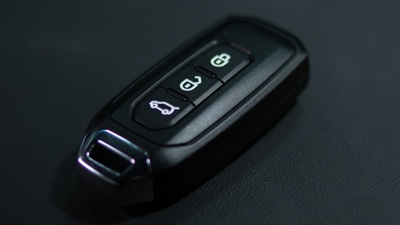 Cierre centralizado de puertas y vidrios