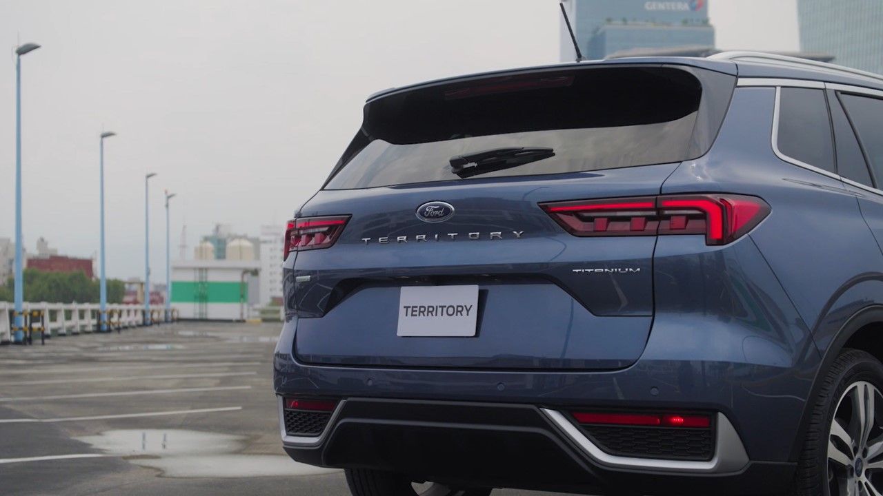 Apertura automática de baúl con función "manos libres"